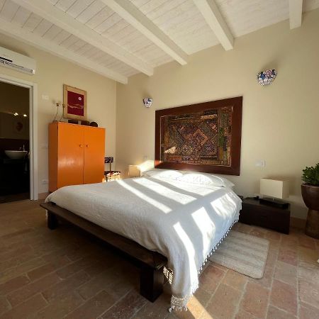 Bed and Breakfast Pioppi Neri R&B Felino Exterior foto